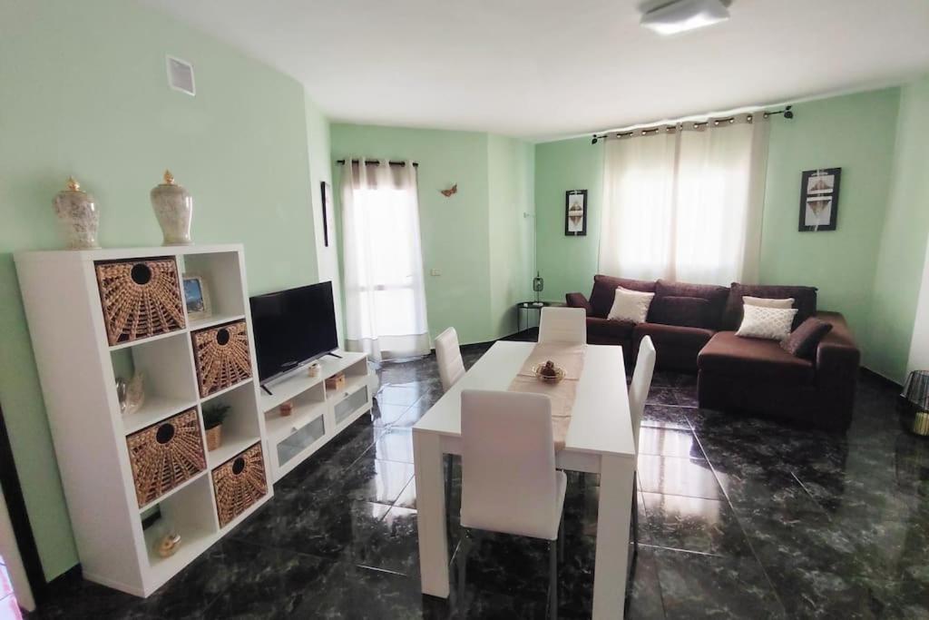 Cheyma Home 3º: Amplio Apartamento En Alcala Zewnętrze zdjęcie